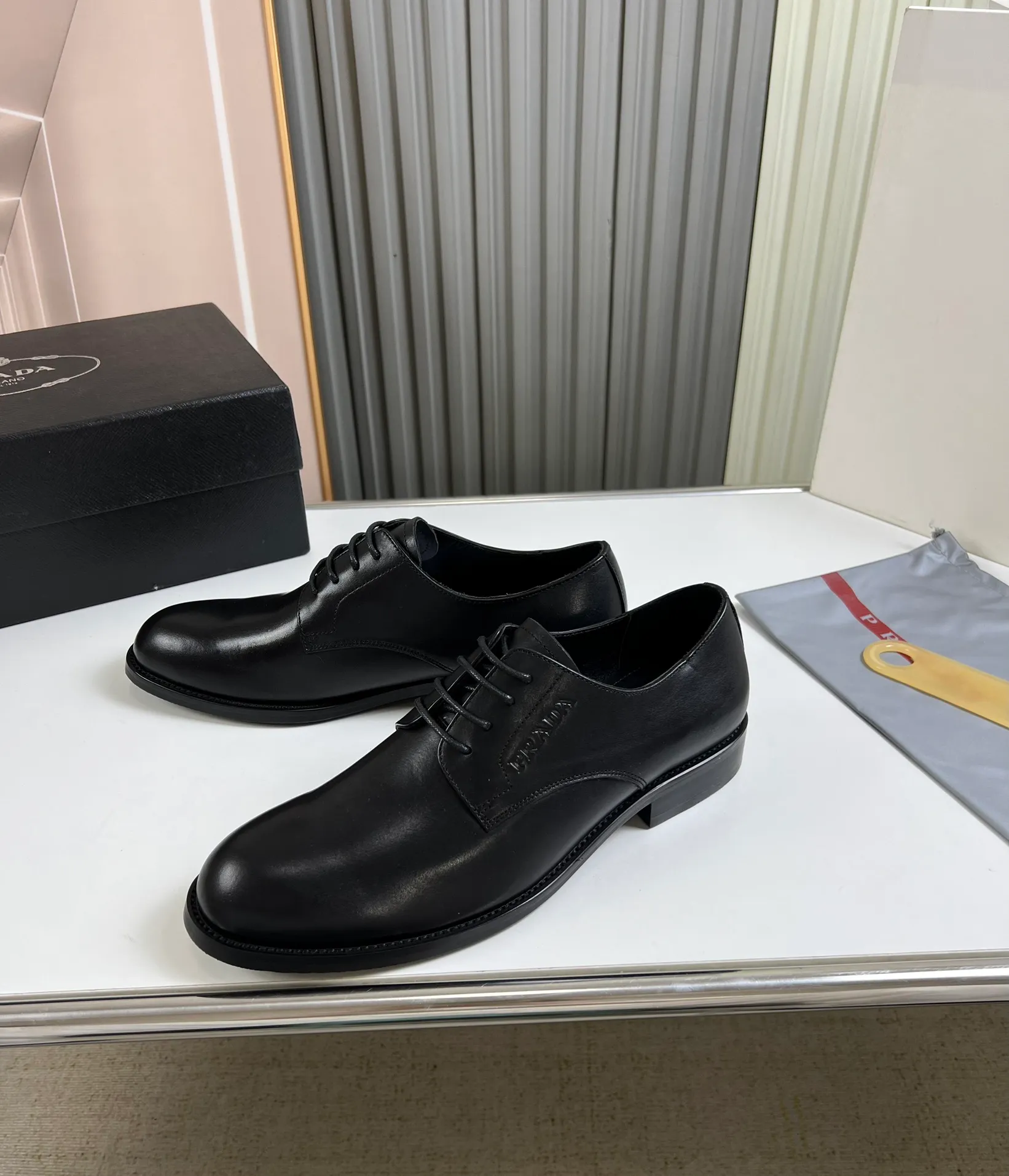 Men's shoes 💰520💰 Prada.PRADA men's business casual leather shoes, 1:1 shipment ⬆️Luxurious and noble 👞All imported original brand leather materials, just to create a more comfortable wearing experience, upper: original cowhide ➕Imported full cow lining, original outsole ✔️36-45 (45 non-returnable)